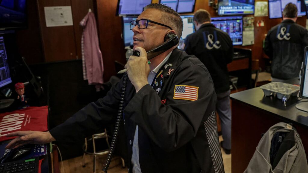 A simple options strategy that defines investor risk as the S&P 500 reaches new heights