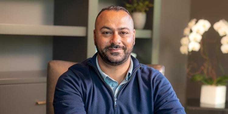 Veterinarian Left Family Clinic to Sell Pet Supplements, Went Global