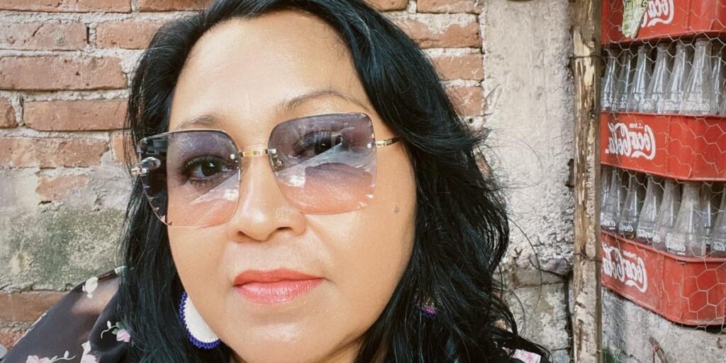 Gen Xer Self-Deports to Escape ICE and Find Affordable Living