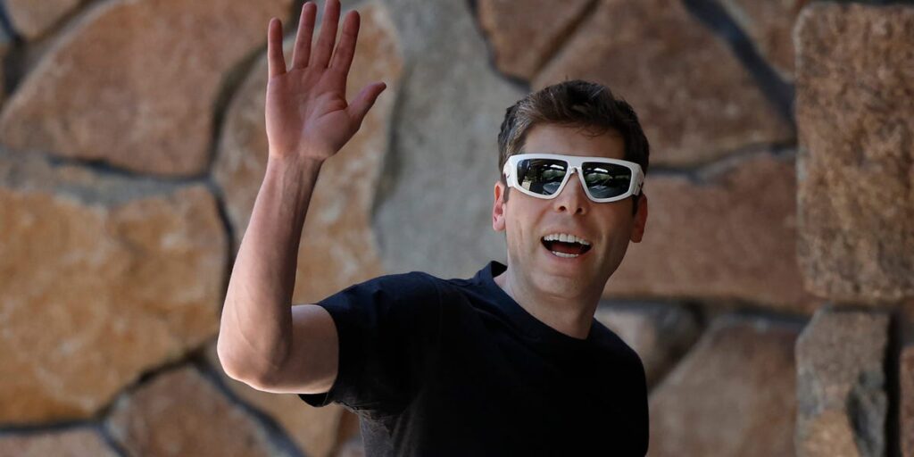 Can Sam Altman Persuade People to Use an OpenAI Web Browser?