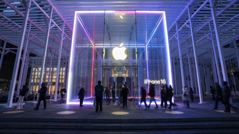 Apple is investing another $100 billion in the US, Trump set to announce