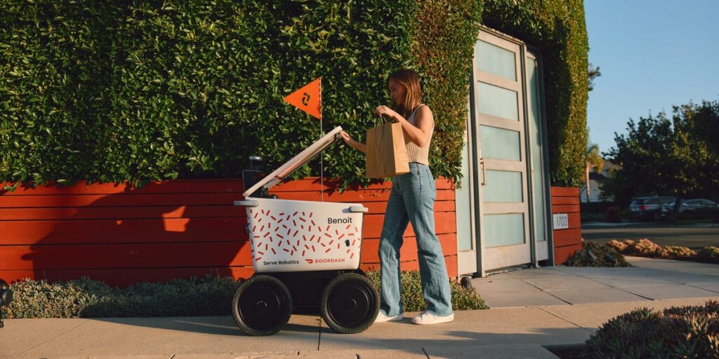 Serve Robotics CEO: Delivery Robots Are Bigger Business Than Robotaxis